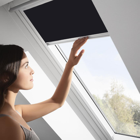 VELUX Rolls Rolladen Jalousien Verdunkelungsrollo Dachfenster RAL3009 114x118 