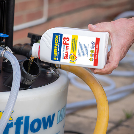 Fernox Cleaner F3 500 ml – Reiniger für Heizungsanlagen