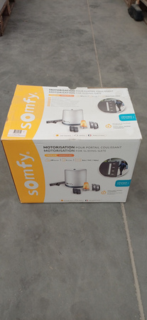 Outlet Somfy FREEVIA 400 Schiebetorantrieb Set mit Zubehör einfache Installation