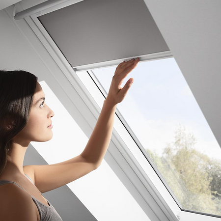 VELUX Rolls Rolladen Jalousien Verdunkelungsrollo Dachfenster 114x118 RAL0705